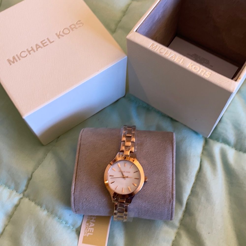 Michael Kors rose gold watch